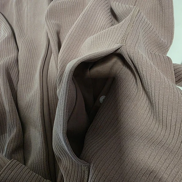 Lululemon Athletica Pink Robe Sweater Size   6 - Picture 10 of 14